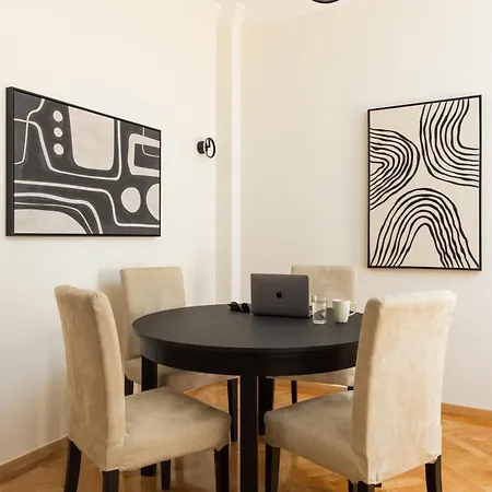 Vanilla Arch By Nest * Tessalónica